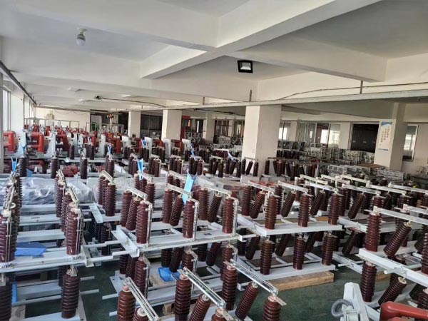 Outdoor IACM Disconnector